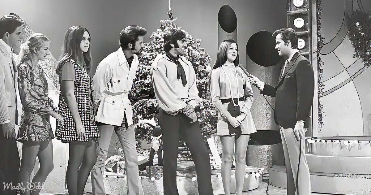 Christmas Episode on American Bandstand 1969 Features Stevie Wonder and Bobby Helms