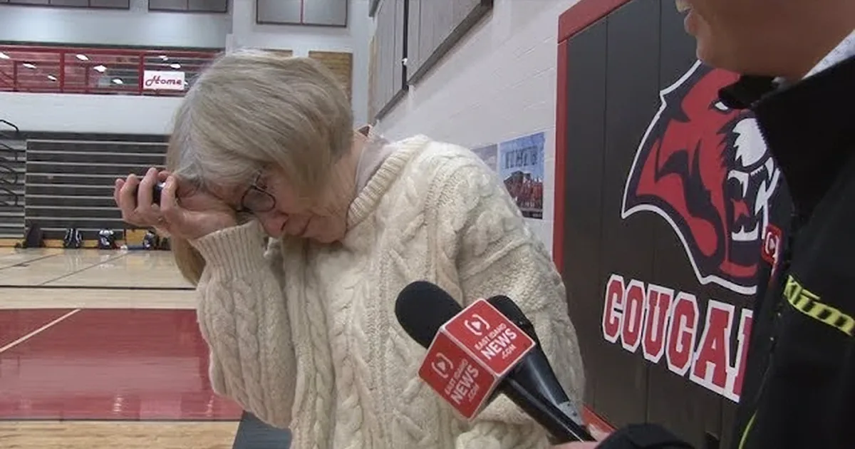 Teacher Overwhelmed by Dream Gift From Secret Santa