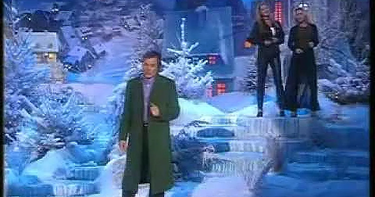 Engelbert''s ''Blue Christmas'' 1996, a Heartfelt Holiday Tune, Really Hits Home