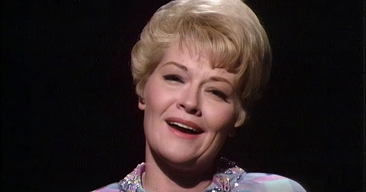 ''''Happy Birthday Jesus'' -- Patti Page''s Angelic Voice Whispers From 1967''
