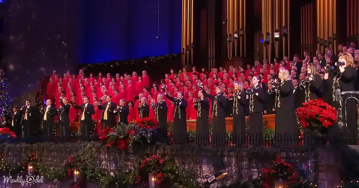 ''''Carol of the Bells'', a Beautiful Echo of Christmas Past and Present''
