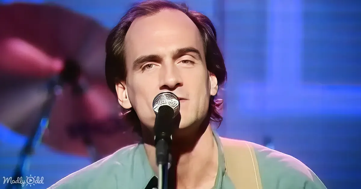 James Taylor's Intimate 'You Can Close Your Eyes' Still Sparks Romance 35 Years Later