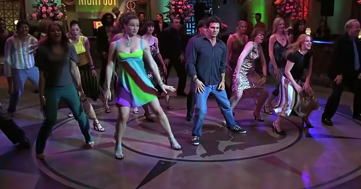 Take 100 of the Best Dance Scenes in Movie History - Now Add ''Uptown Funk''