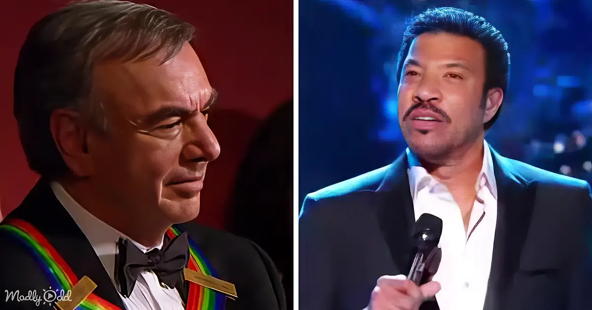 Neil Diamond Tears up as Lionel Richie Sings His Classic, 'I Am... I Said'
