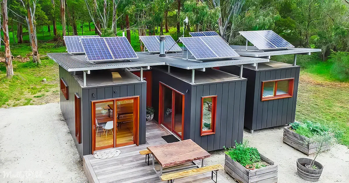 17 Million Viewers Inspired by 3 X 20ft Shipping Containers Turned Into Compact Home