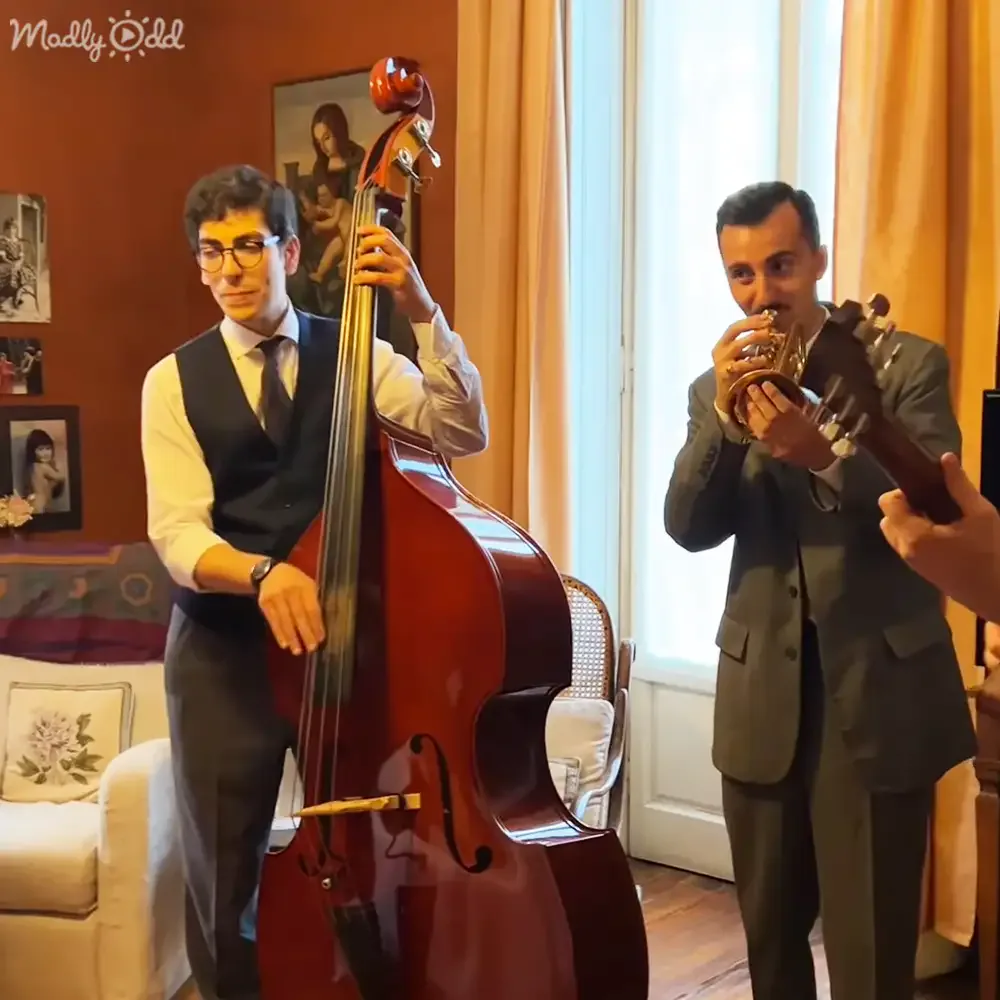 Jazzy performance cheers up nursing home resident