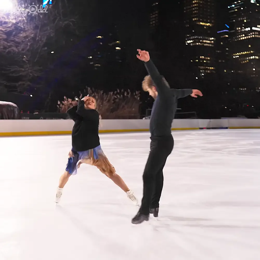 Hawayek & Baker performing lift on ice