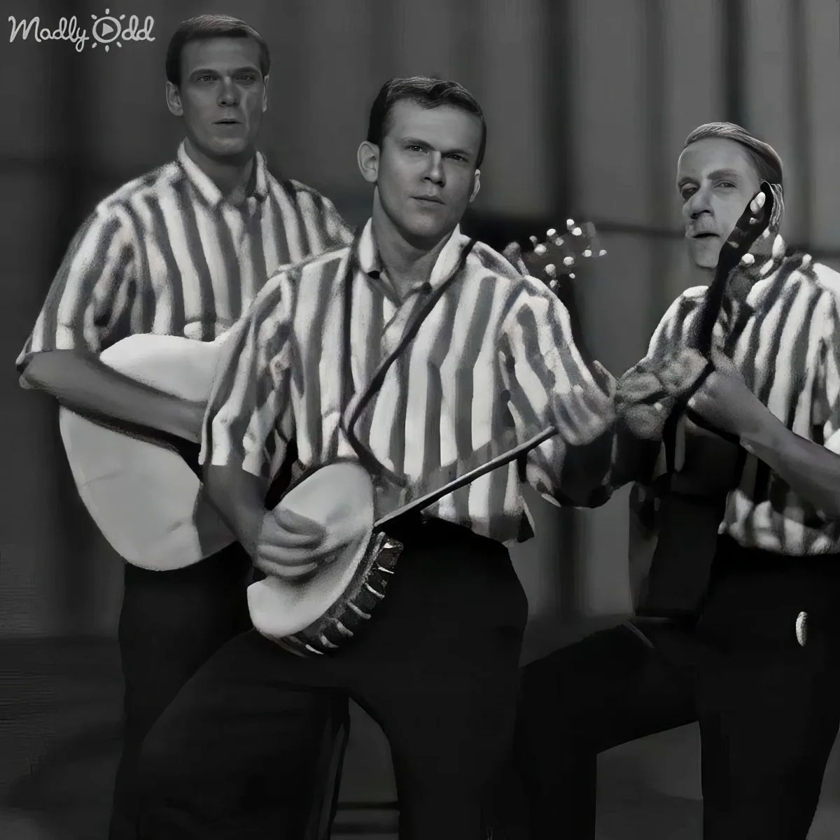 The Kingston Trio performing 'Tom Dooley'