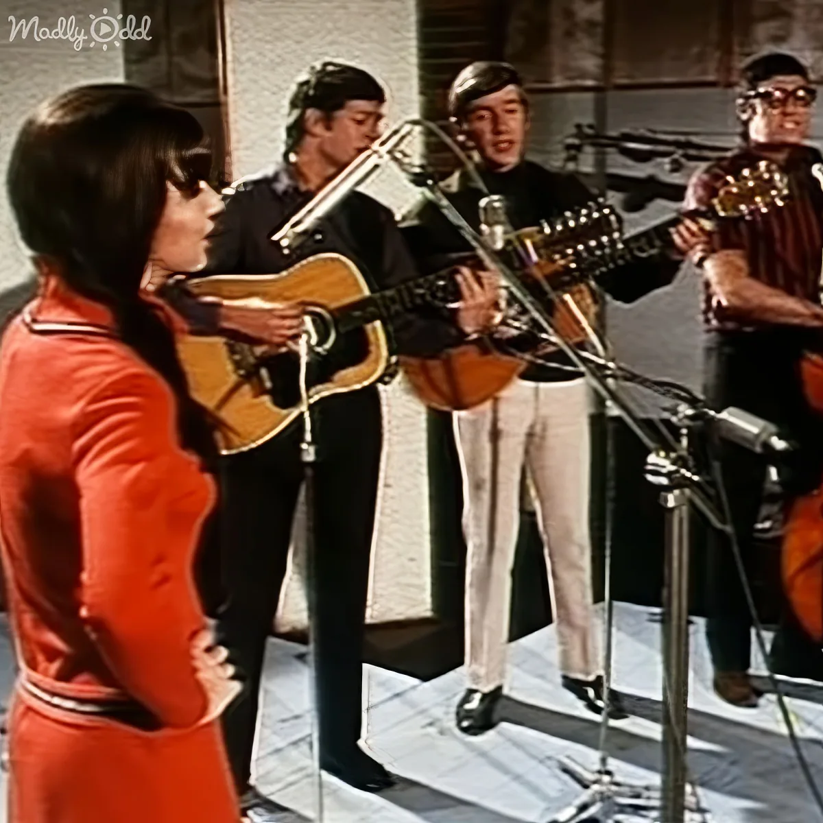 The Seekers performing 'I'll Never Find Another You' in stereo quality