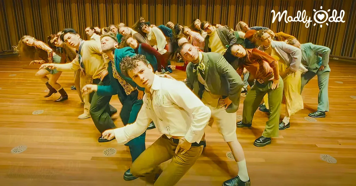 Expect the Unexpected in This Flawless Synchronized Dance Routine
