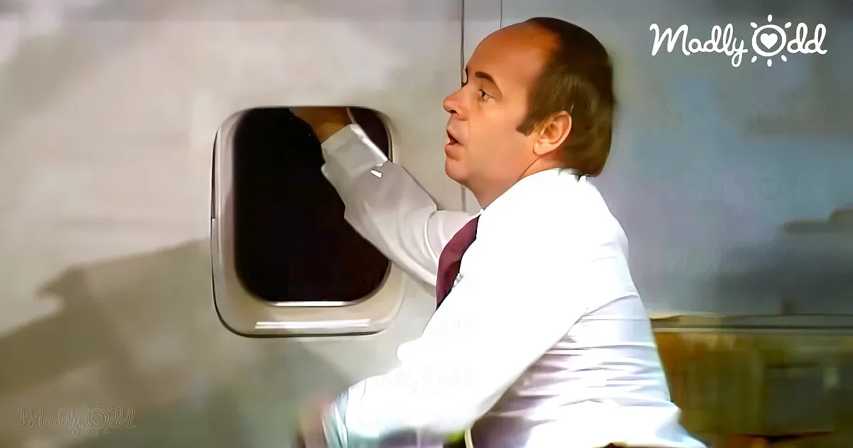 Tim Conway and Harvey Korman Fly the Cheapest Airline
