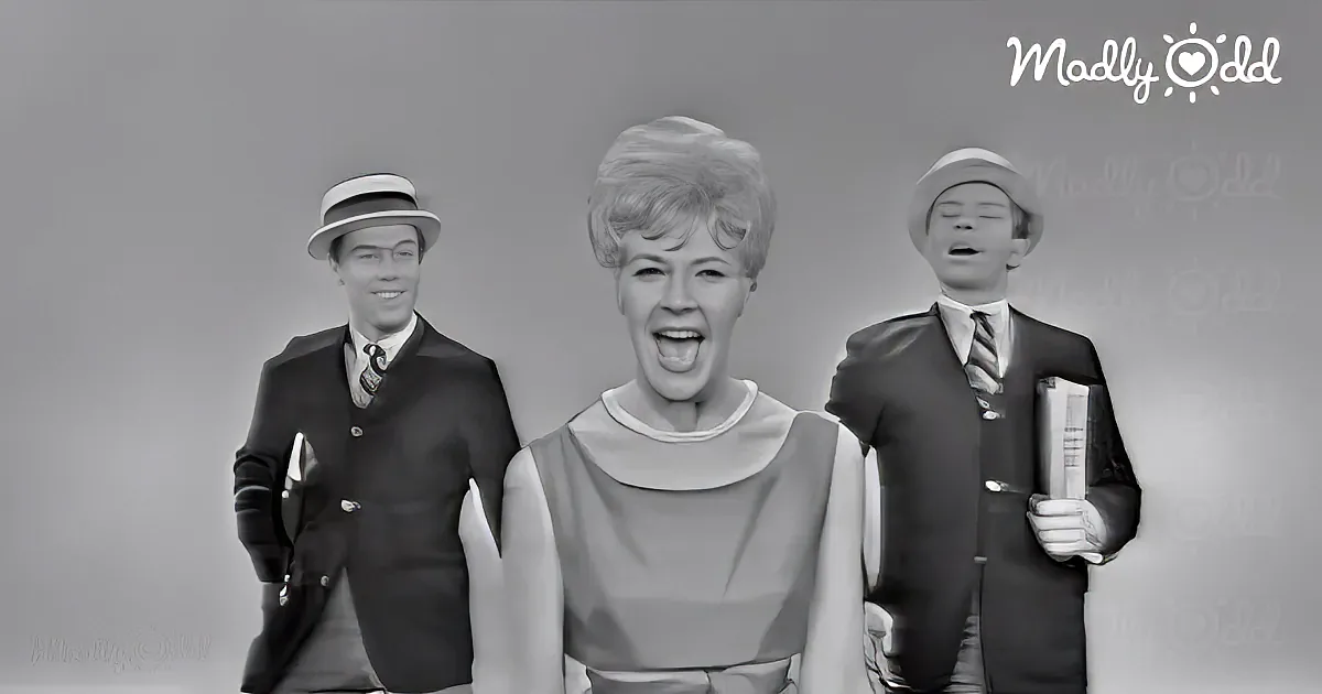 Kaye Stevens 'Hey, Look Me Over' a Sassy Sixties Showstopper on Sullivan