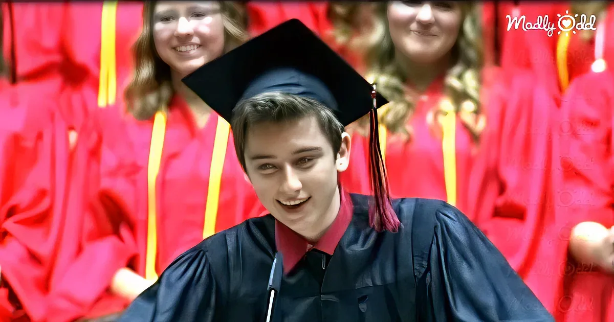 High School Graduation Speech Derails Into Side-Splitting Comedy Show