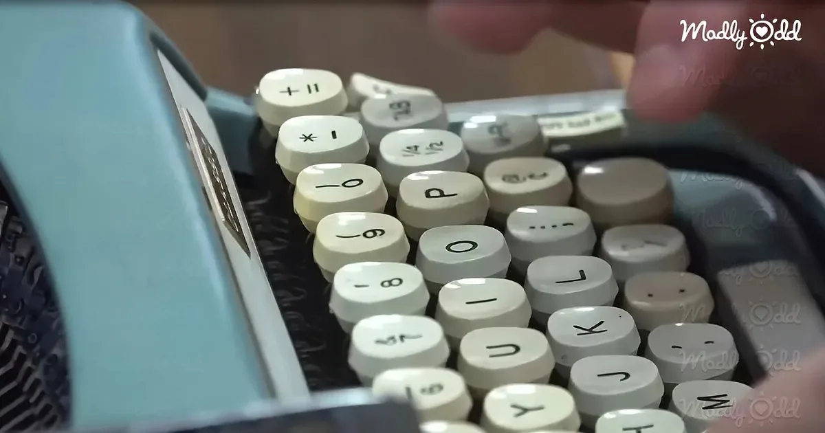 Typewriters Are Making Huge Comeback Because...