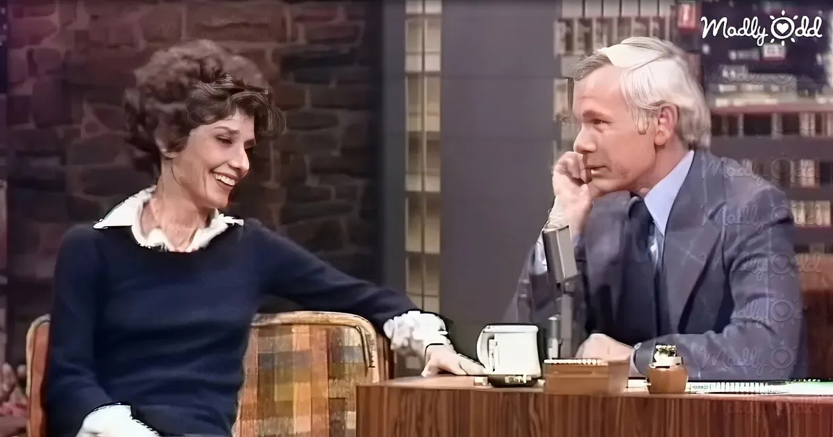 Smitten Johnny Carson Falls Under Audrey Hepburn''s Spell in 1976 Chat