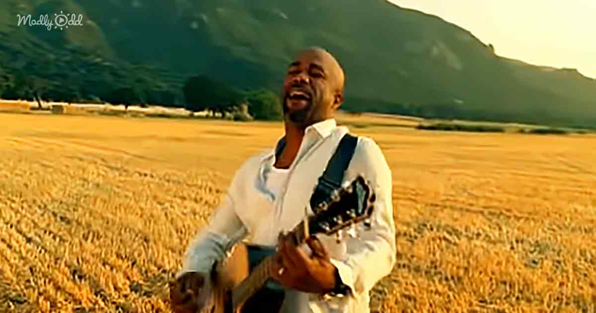 Country Crooner Darius Rucker Tells a Tale of Long-Lost Love Rekindled